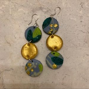 4/$15 green and gold drop earrings